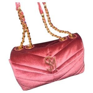 Steve Madden  Velvet Shoulder Bag in Burgundy